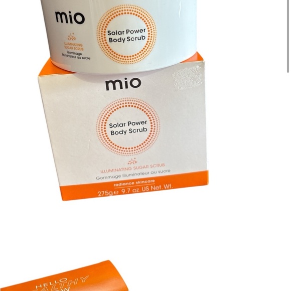 Solar Power Body Scrub - by mama mio nib - Picture 5 of 6